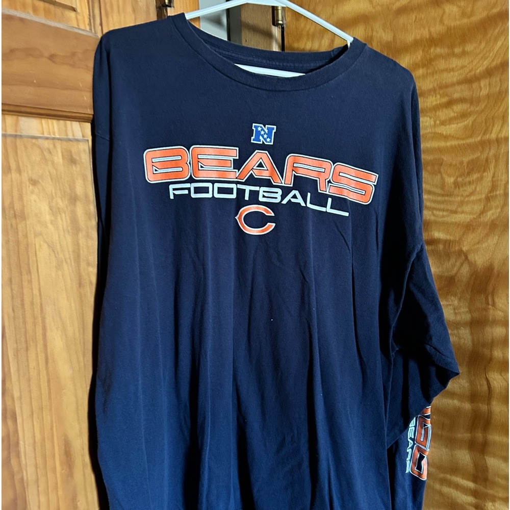 Men’s long sleeve t shirt